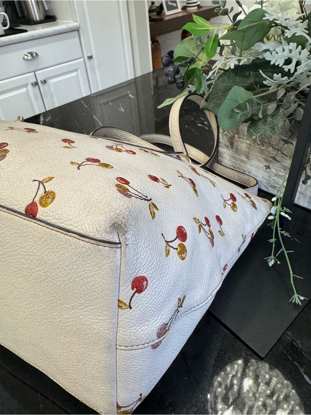 🍒COACH City Tote in Glitter Cherry Print Pebbled Leather (Style 27502) - Picture 9 of 16